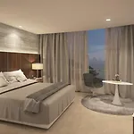 Red Level At Gran Melia Nacional Rio
